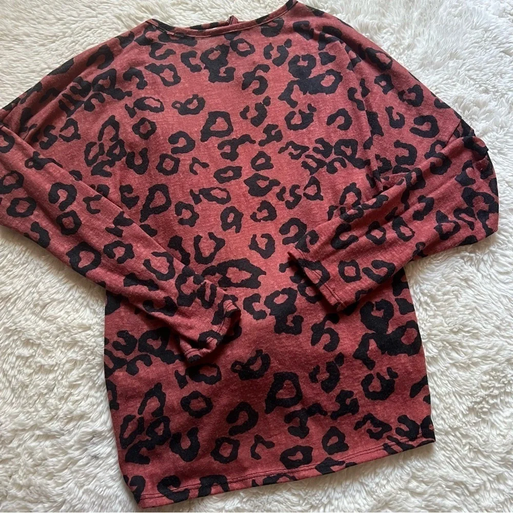 Lovely Melody Red Leopard Printed Cutout Back Sweater